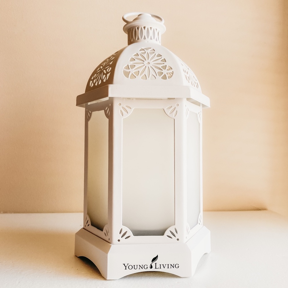 NEW Young Living Essential Oils White Lantern Diffuser -- Brand New